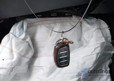 2015 Hyundai Sonata Limited z USA, uszkodzony, nr VIN 5NPE34AF2FH077617